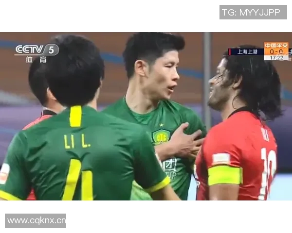 泰国队换人出现意外情况裁判与中国队共同调解纷争